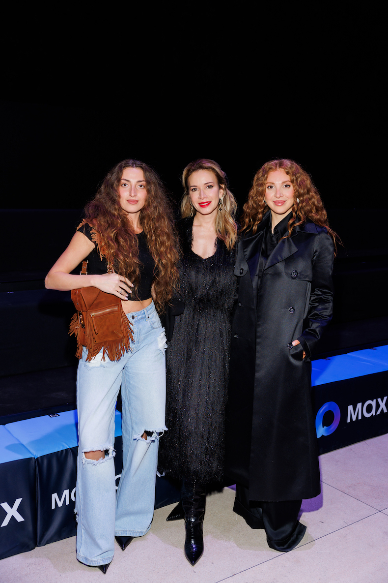 Сандра Абнер, Алина Ковалева и Моника Абнер