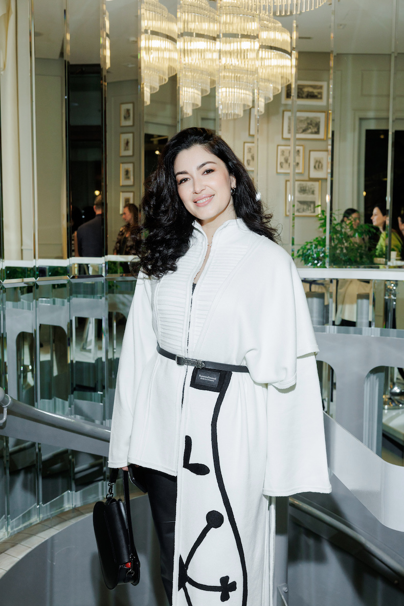 Зара Чундышко Зара Чундышко