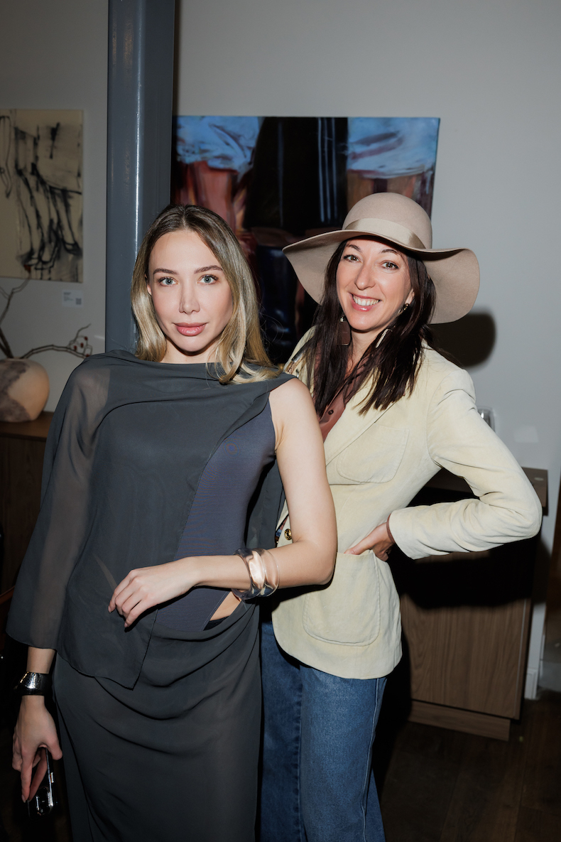 Анастасия Кольцова и Маша Лобанова Анастасия Кольцова и Маша Лобанова