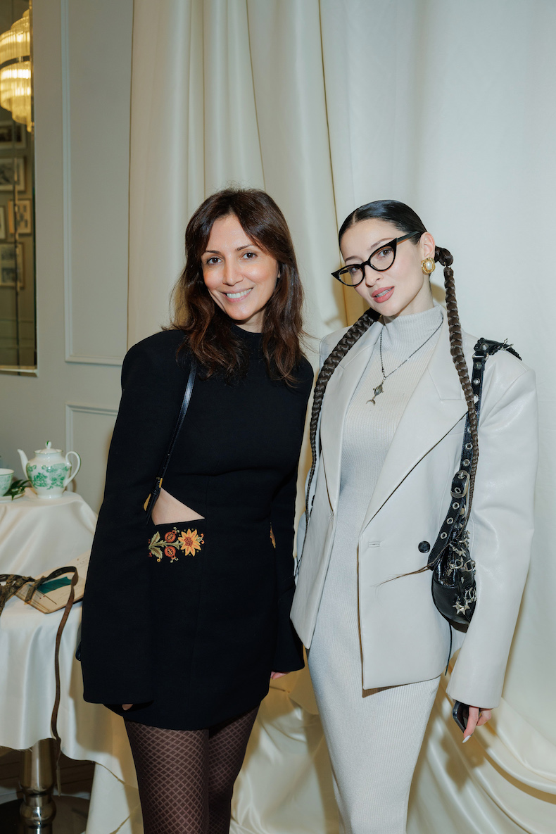 Карина Ошроева и Тамара Коблева Карина Ошроева и Тамара Коблева