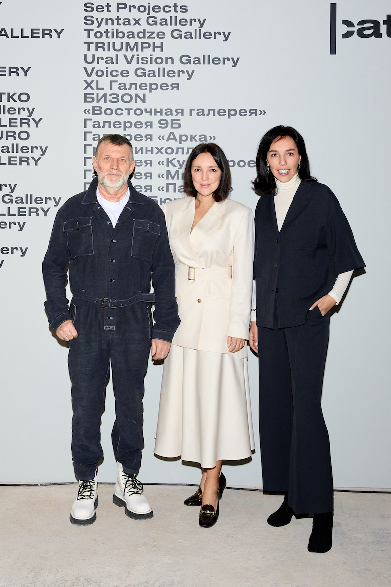 Александр Шаров, Алина Крюкова и Софья Троценко Александр Шаров, Алина Крюкова и Софья Троценко